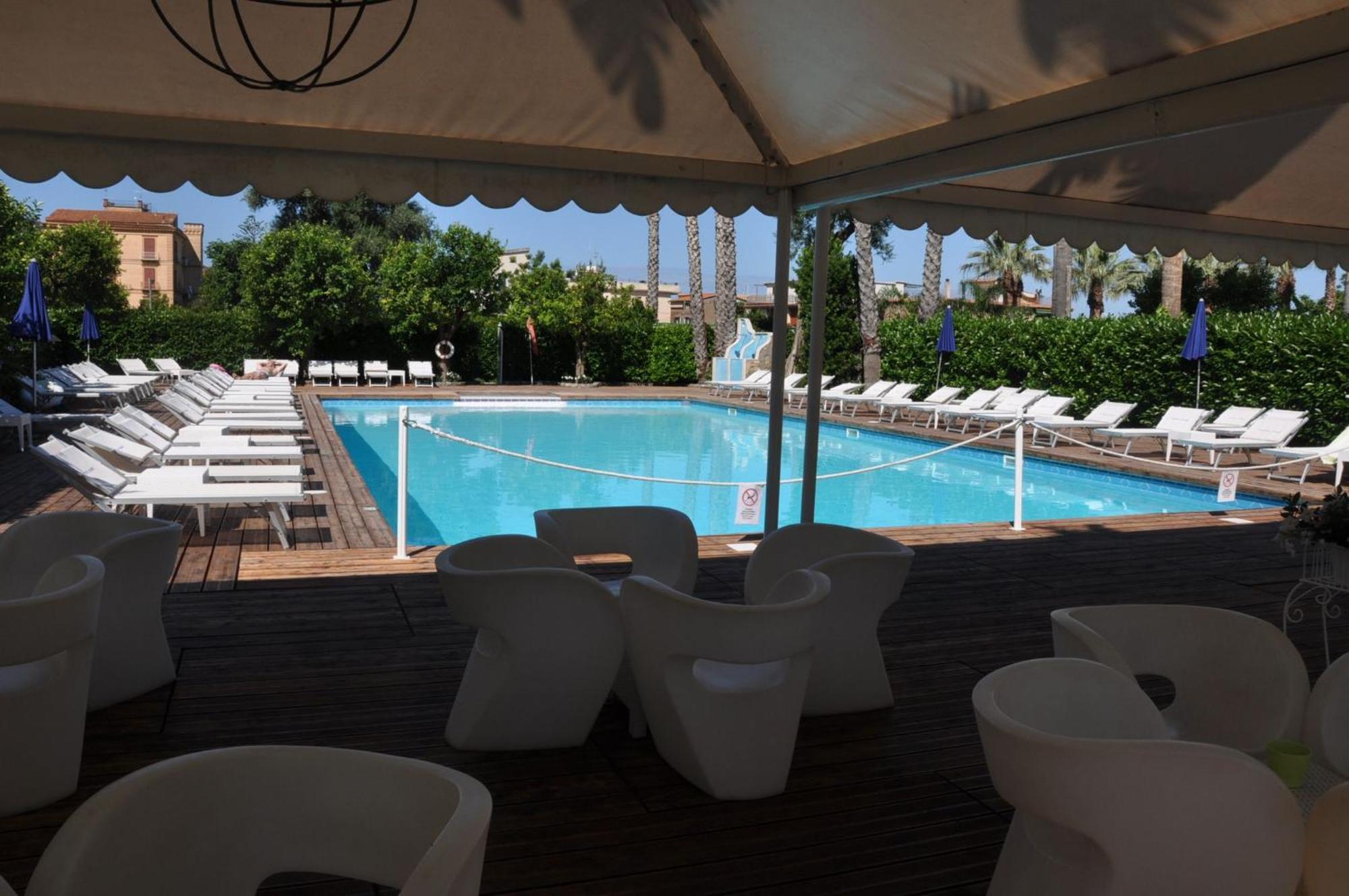 Esperidi Resort Península Sorrentina Exterior foto